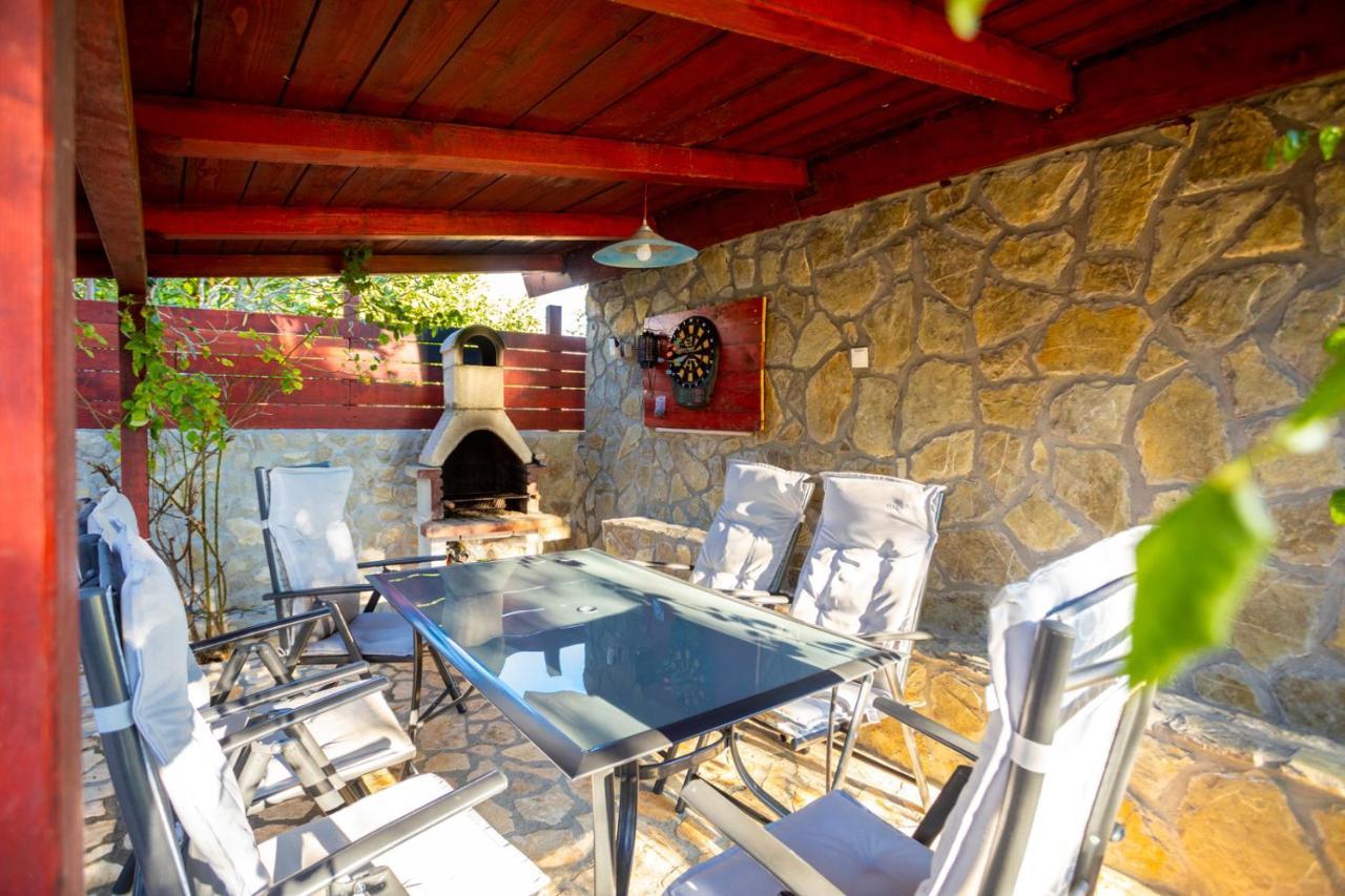 Holiday Home Casa Bianca Malinska Buitenkant foto