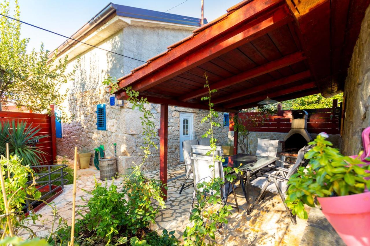 Holiday Home Casa Bianca Malinska Buitenkant foto