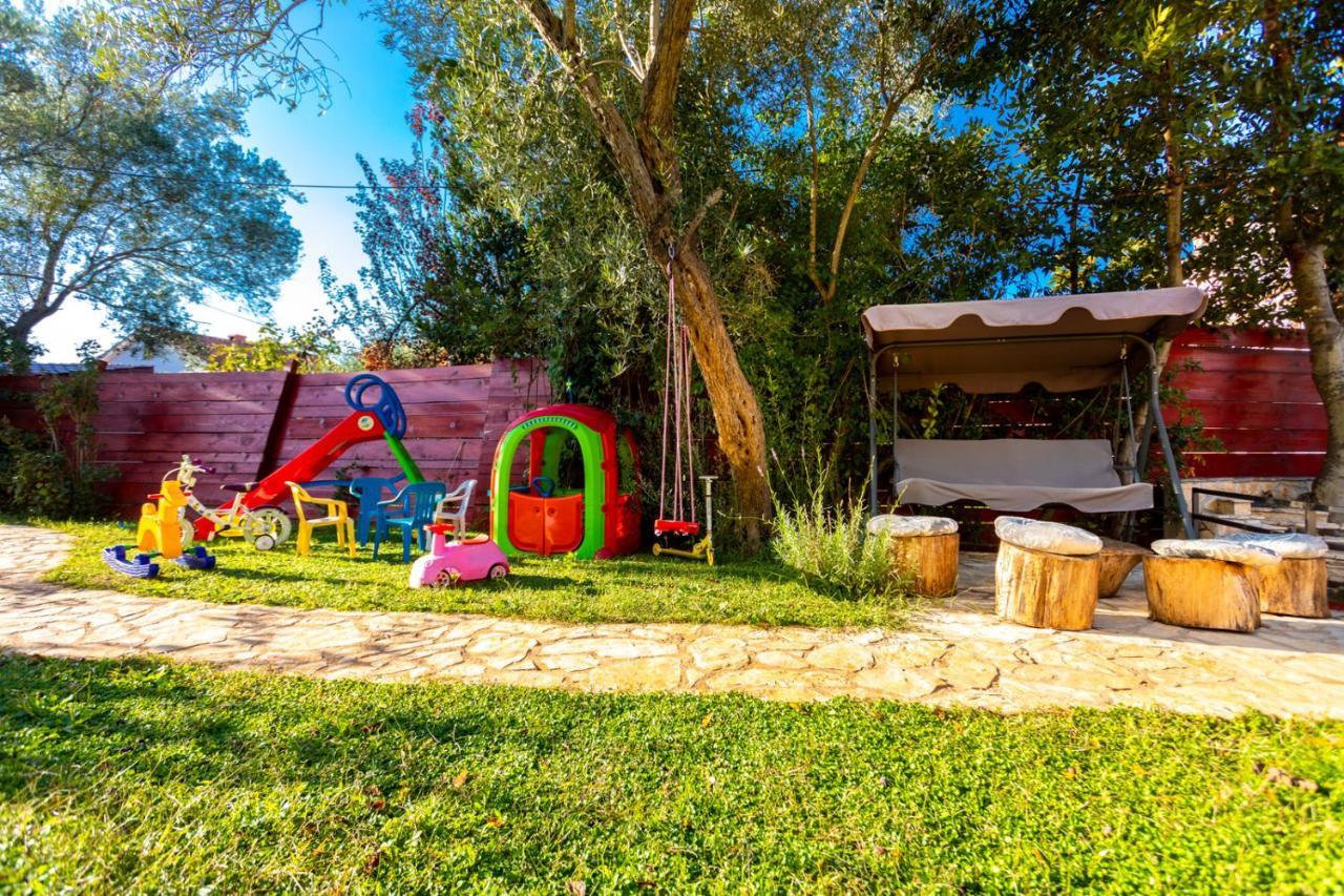 Holiday Home Casa Bianca Malinska Buitenkant foto