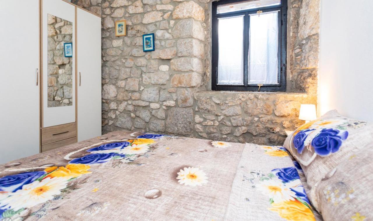 Holiday Home Casa Bianca Malinska Buitenkant foto